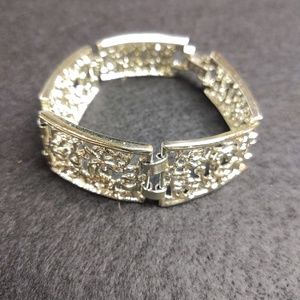 Vintage Sarah Coventry bracelet